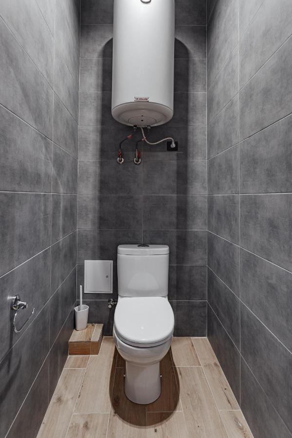 Deribasovskaya 18 Loft Apartment Odessa Luaran gambar