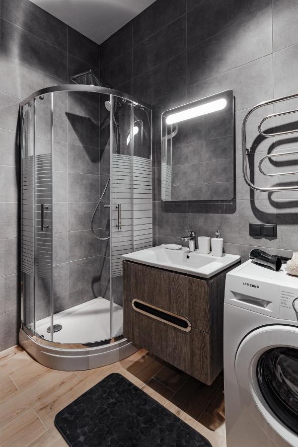 Deribasovskaya 18 Loft Apartment Odessa Luaran gambar
